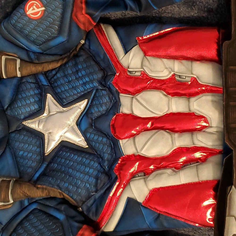 Captain America costume - Picture 4 of 8